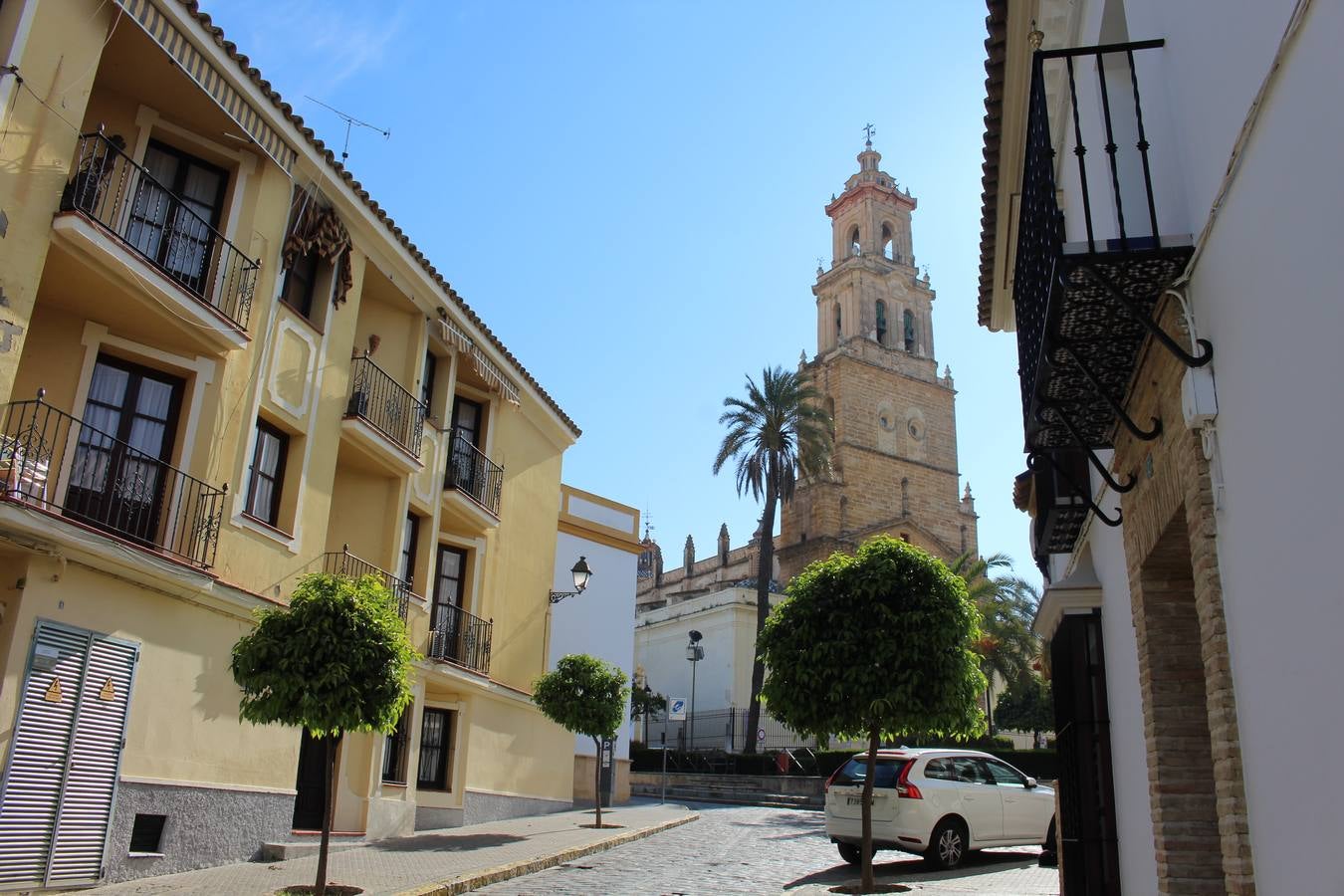 Iglesia de Santa María de la Mesa