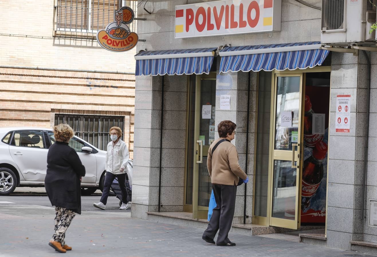 Coronavirus en Sevilla: en imágenes, el día a día en Los Remedios durante el estado de alarma