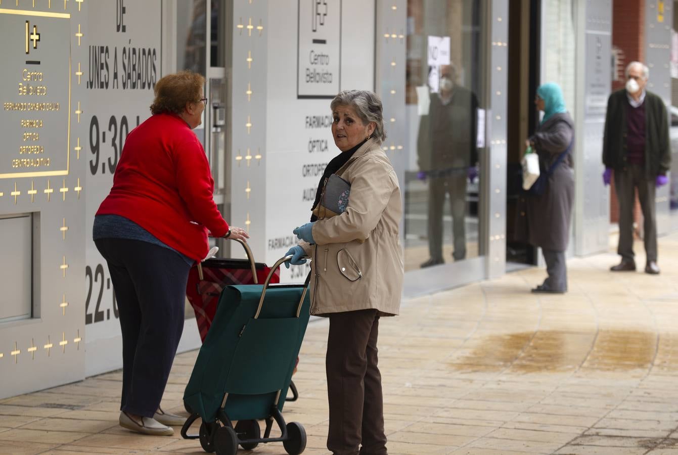 Coronavirus en Sevilla: el día a día en Bellavista durante el estado de alarma