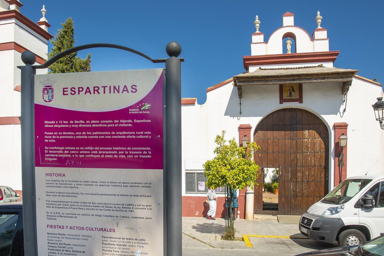 Coronavirus en Sevilla: así se vive el estado de alarma en las calles de Espartinas