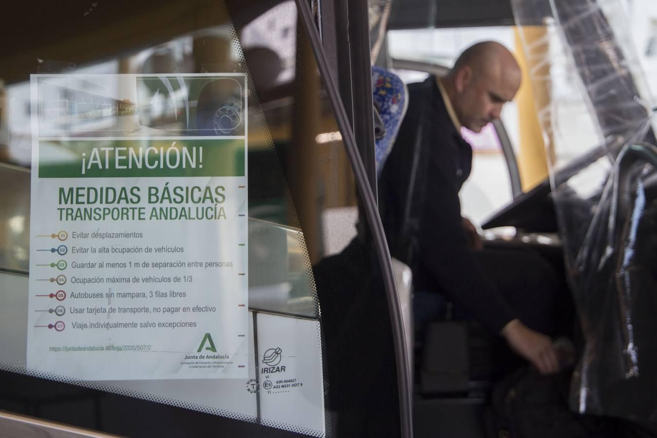 Coronavirus en Sevilla: en imágenes, las estaciones de autobuses durante el estado de alarma