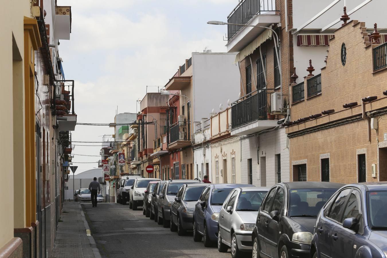 Coronavirus en Sevilla: un día en Torreblanca durante el estado de alarma