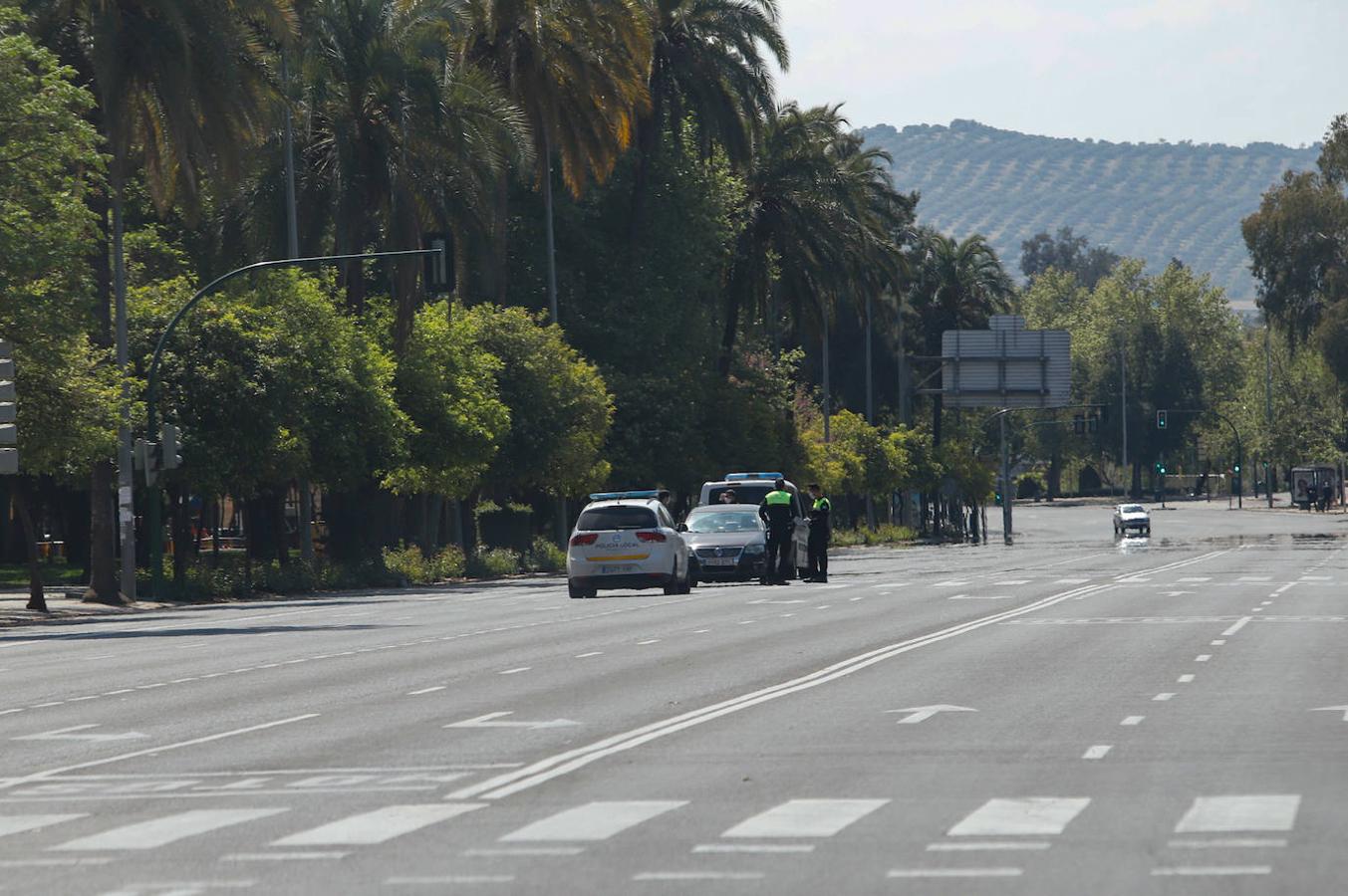 Las carreteras vacías de Córdoba por el coronavirus, en imágenes