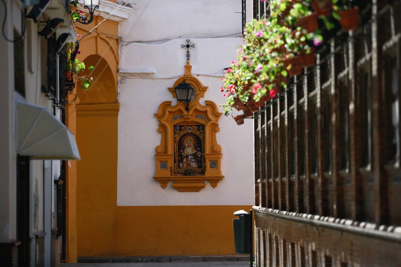 Coronavirus en Sevilla: Así vive el Arenal el estado de alarma