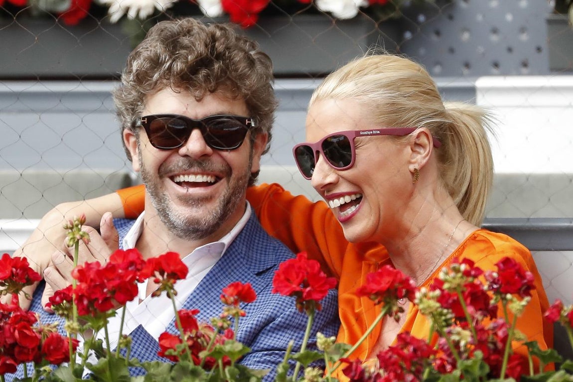 Anne Igartiburu y Pablo Heras-Casado. La propia presentadora ha contado que antes de que estallara la situación estaba visitando a su familia y se empezó a encontrar mal, por lo que decidió no volver a casa con su marido por precaución.