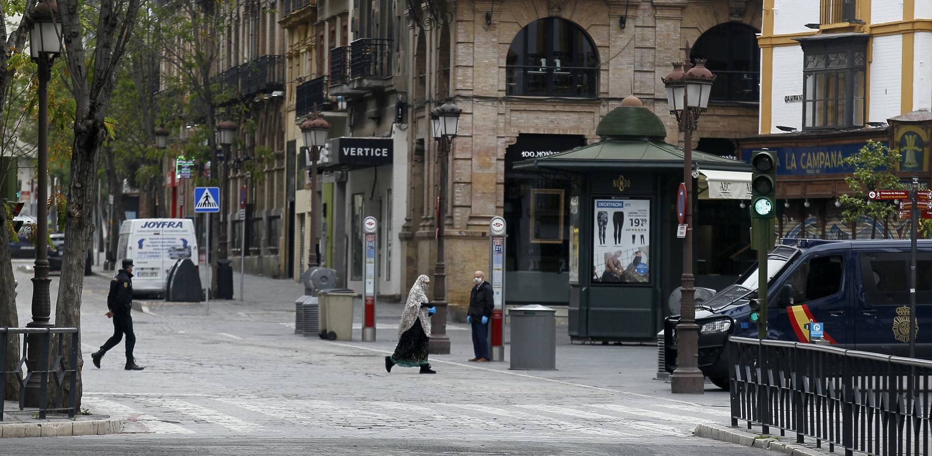 Coronavirus en Sevilla: Anómalo Viernes de Dolores