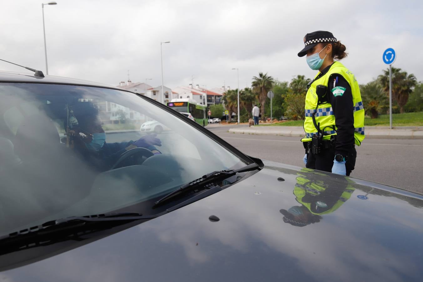 La intervención de la Policía Local de Córdoba por el coronavirus, en imágenes