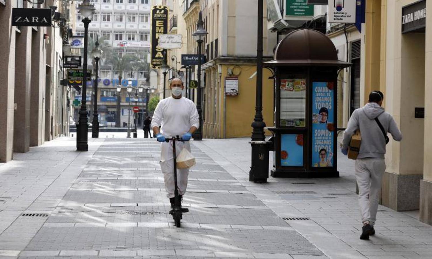 El centro comercial de Córdoba durante la crisis del coronavirus, en imágenes