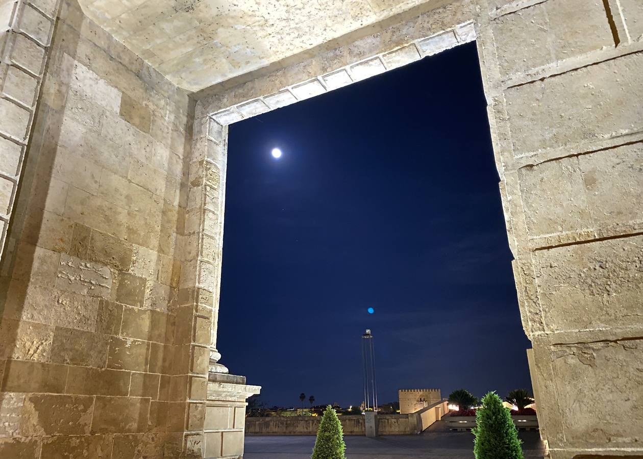 En imágenes, la luna de Nissan vista desde Córdoba