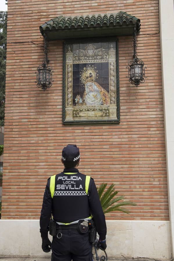 Imágenes de la Semana Santa de Sevilla de 2020: Cigarreras