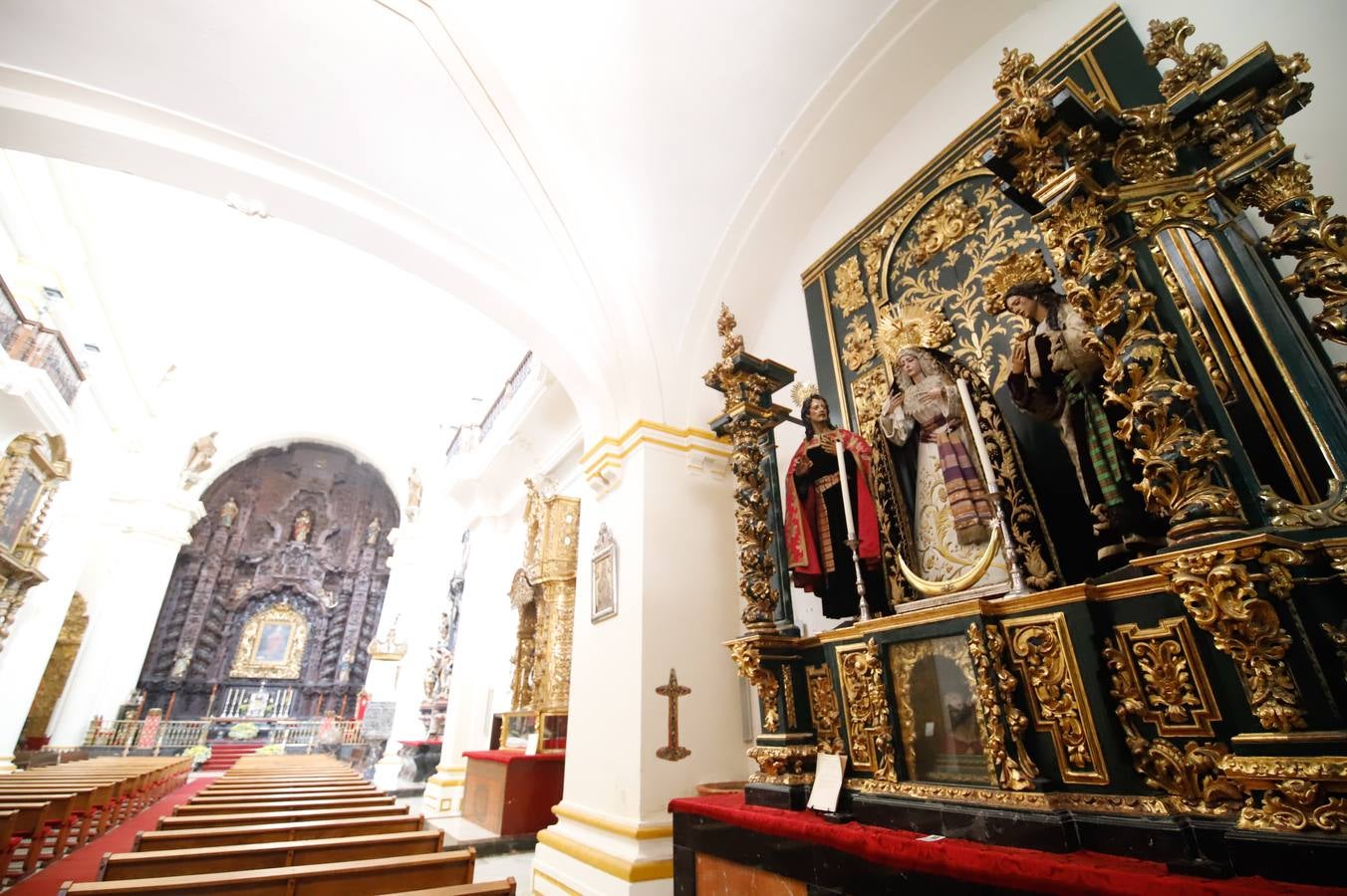 Imágenes de la Semana Santa de Córdoba 2020 | Un Viernes Santo en los templos