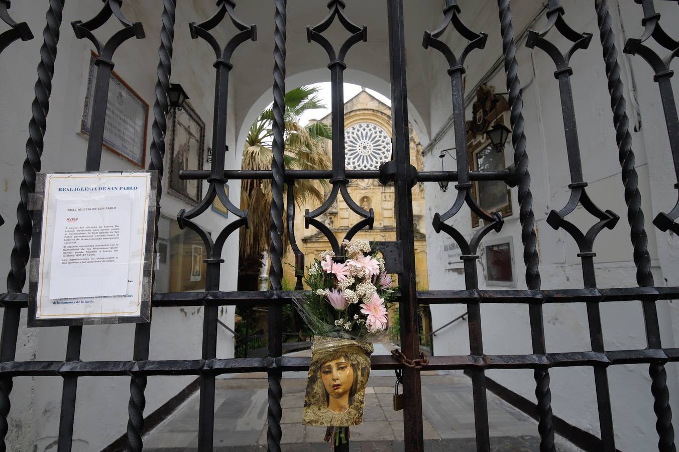 Imágenes de la Semana Santa de Córdoba 2020 | Un Viernes Santo en los templos