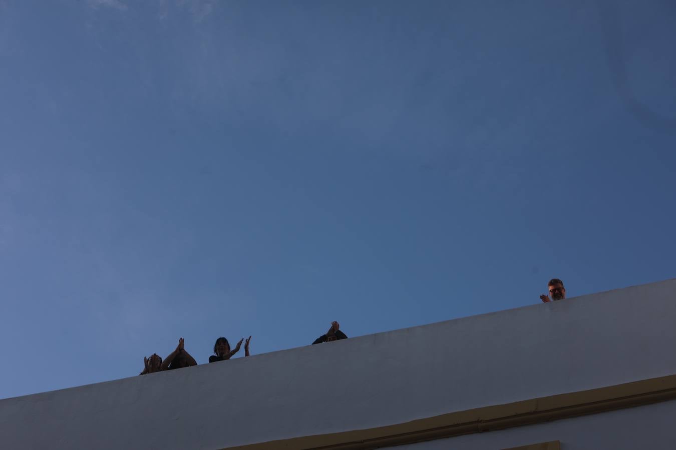 FOTOS: Cádiz, en silencio y vaciado este Jueves Santo