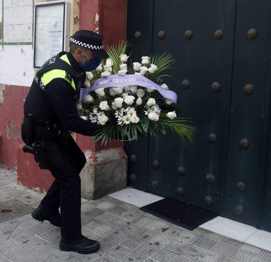 Imágenes de la Semana Santa de Sevilla de 2020: La Trinidad