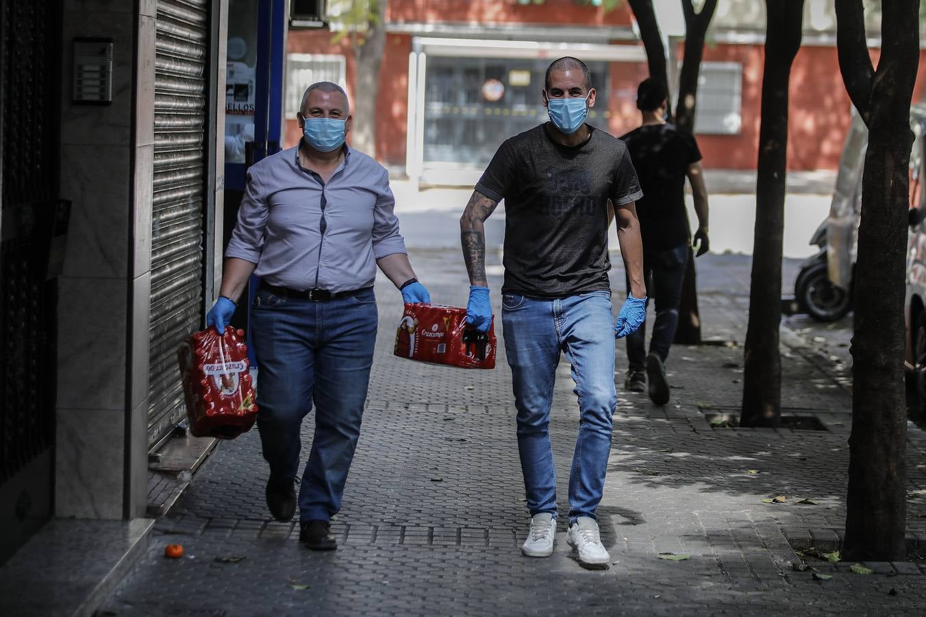 Coronavirus en Sevilla: así transcurre el confinamiento en el barrio de El Juncal