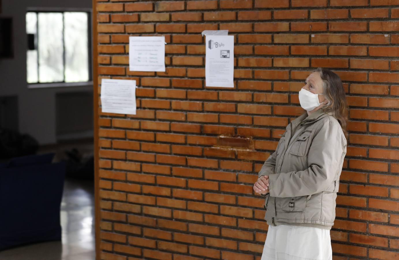 La vida confinada por coronavirus en el Colegio Séneca de Córdoba para los sin techo