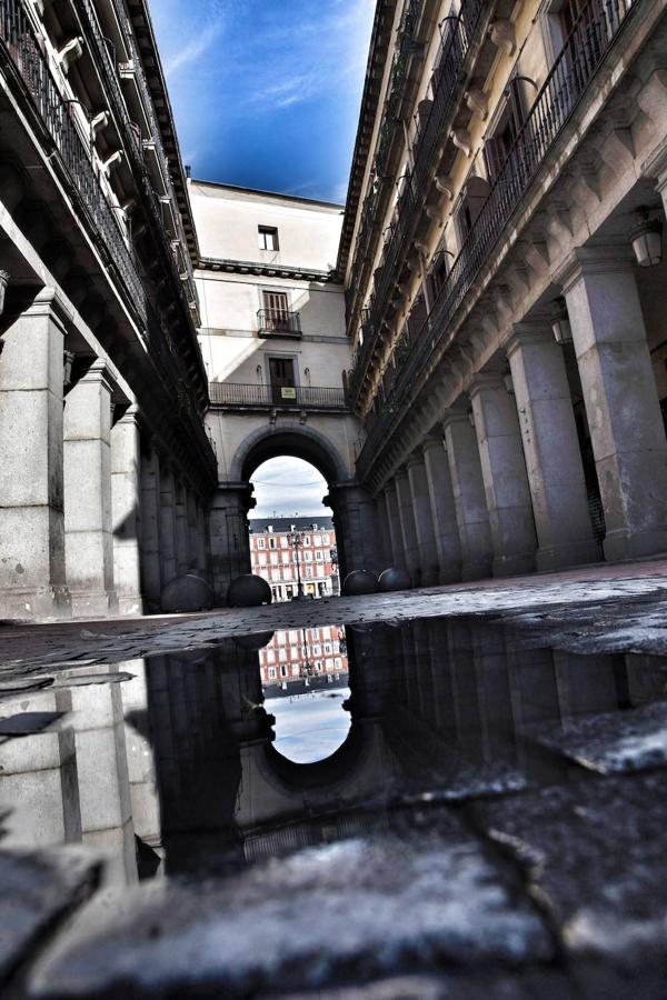 Acceso a la Plaza Mayor.. 