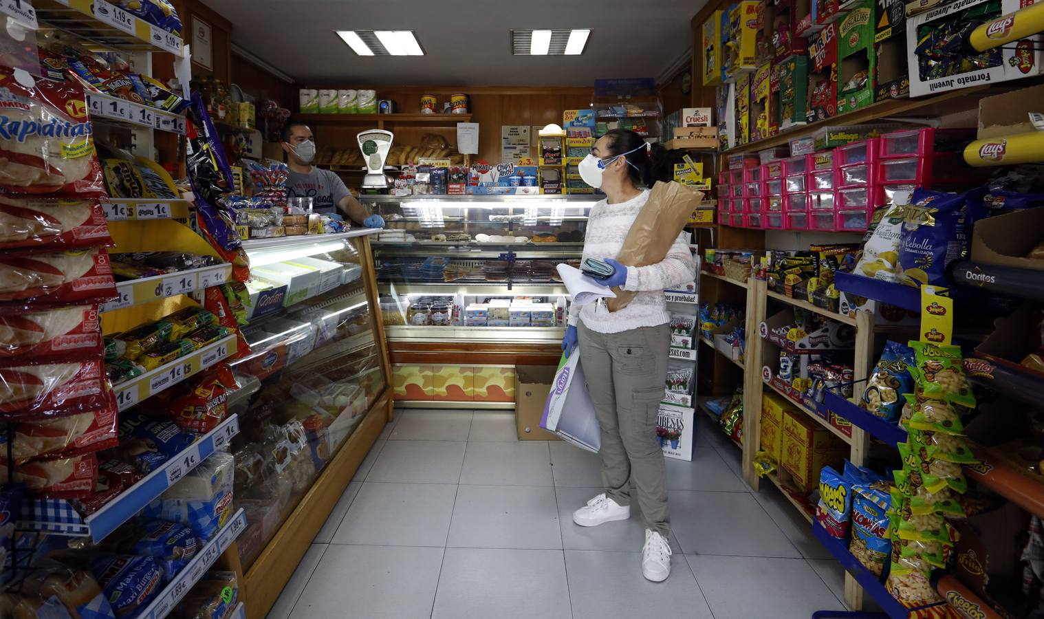 En imágenes, el confinamiento en Cañero, el barrio tranquilo