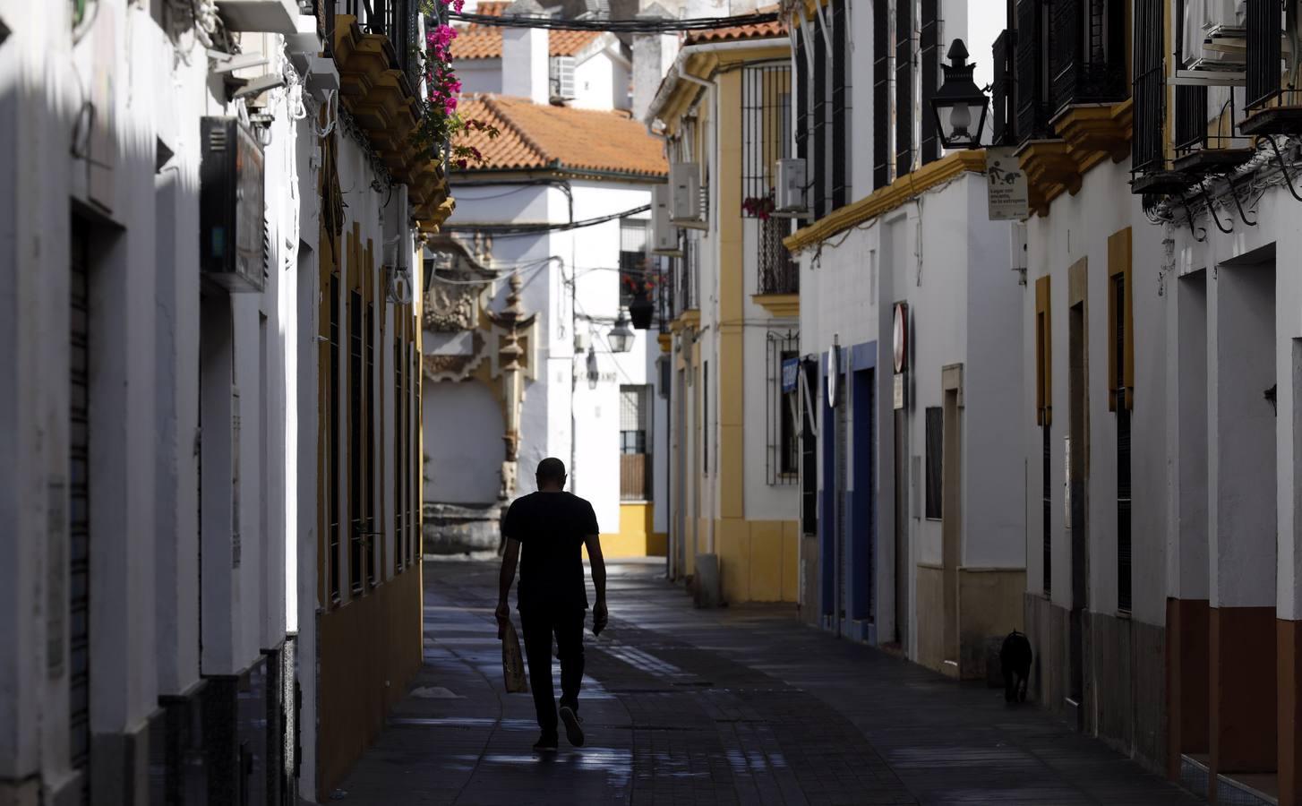 Coronavirus por barrios en Córdoba | El confinamiento en San Agustín, en imágenes