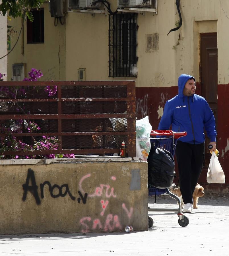 Crisis del coronavirus: Día a día en el barrio del Polígono Norte