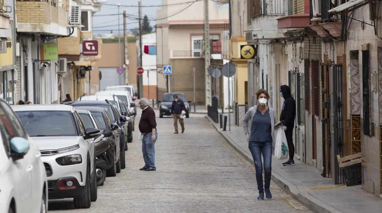 Coronavirus en Sevilla: así se vive en Valdezorras el confinamiento