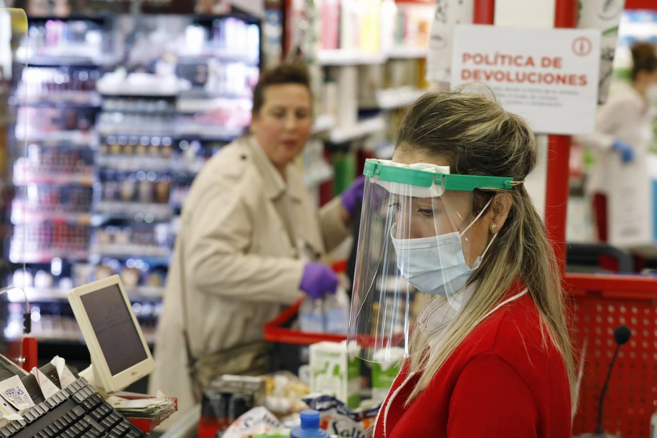 La situación de los supermercados de Córdoba, en imágenes