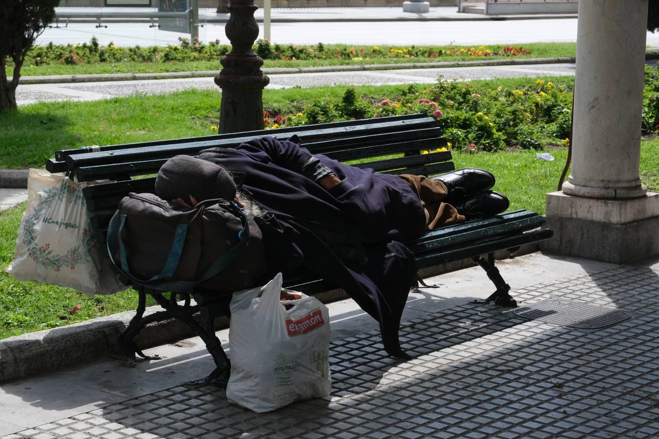 FOTOS: Así vive Cádiz el 22 de abril en estado de alarma por el coronavirus