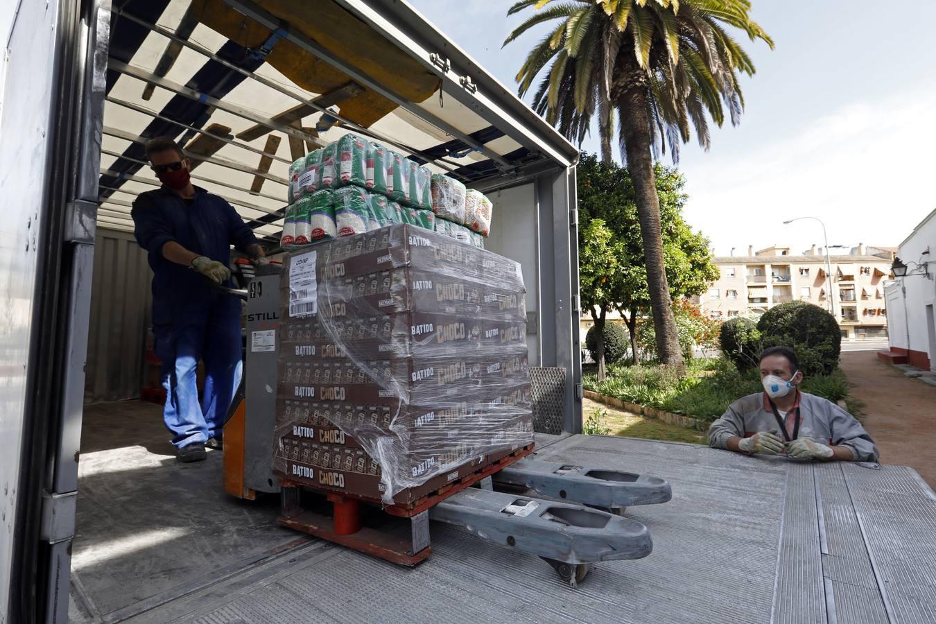 El trabajo del Banco de Alimentos de Córdoba, en imágenes