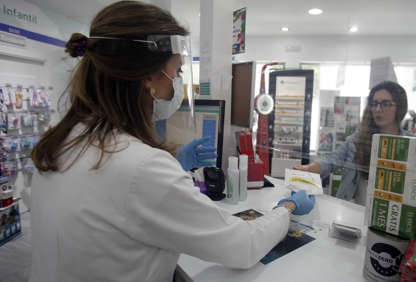 Coronavirus Sevilla: las farmacias ya venden mascarillas al precio fijado