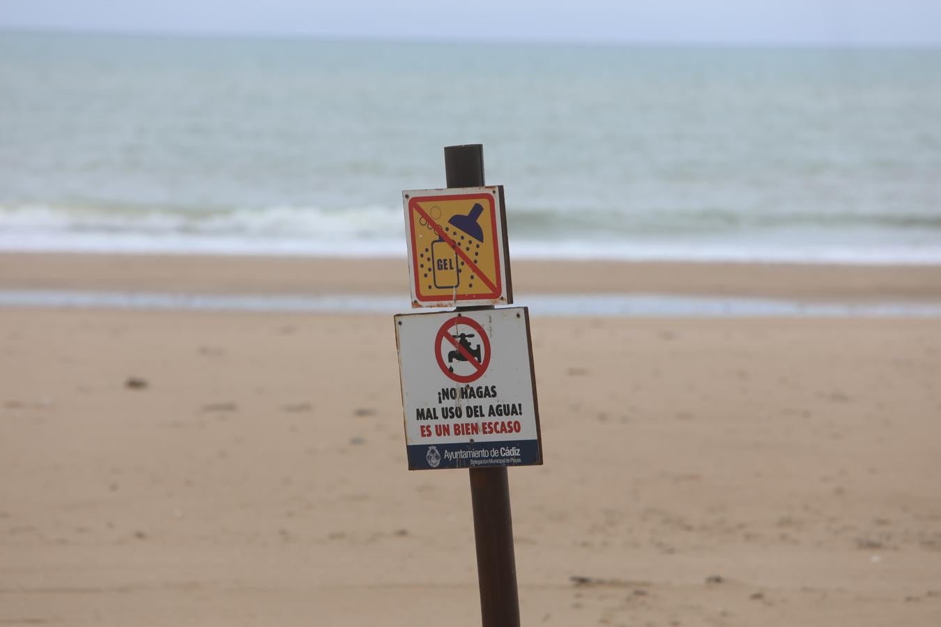 FOTOS: Así están las playas y los parques de Cádiz a unas horas de su reapertura