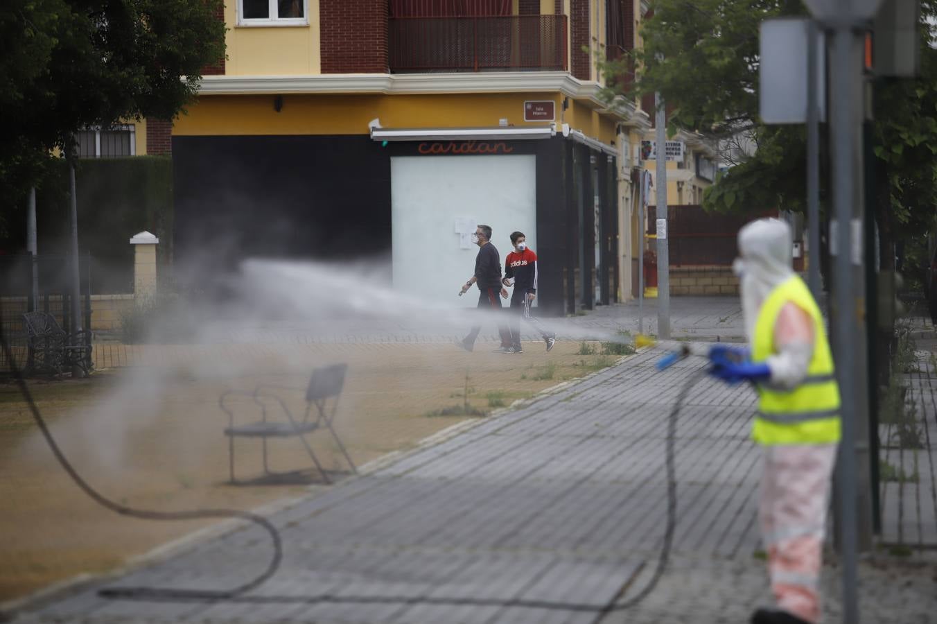 En imágenes, la primera salida de los niños a la calle en Córdoba (I)