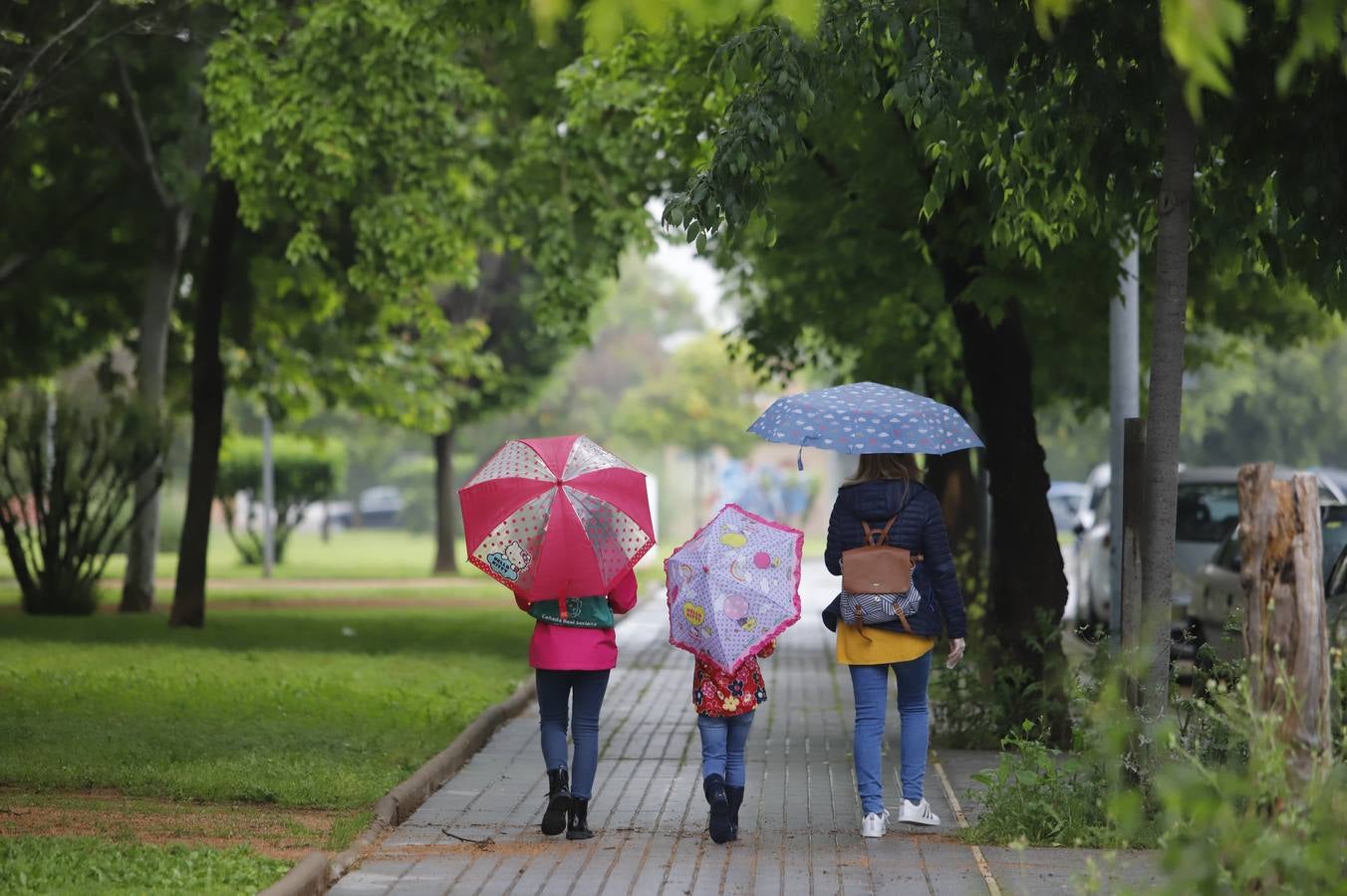 En imágenes, la primera salida de los niños a la calle en Córdoba (I)