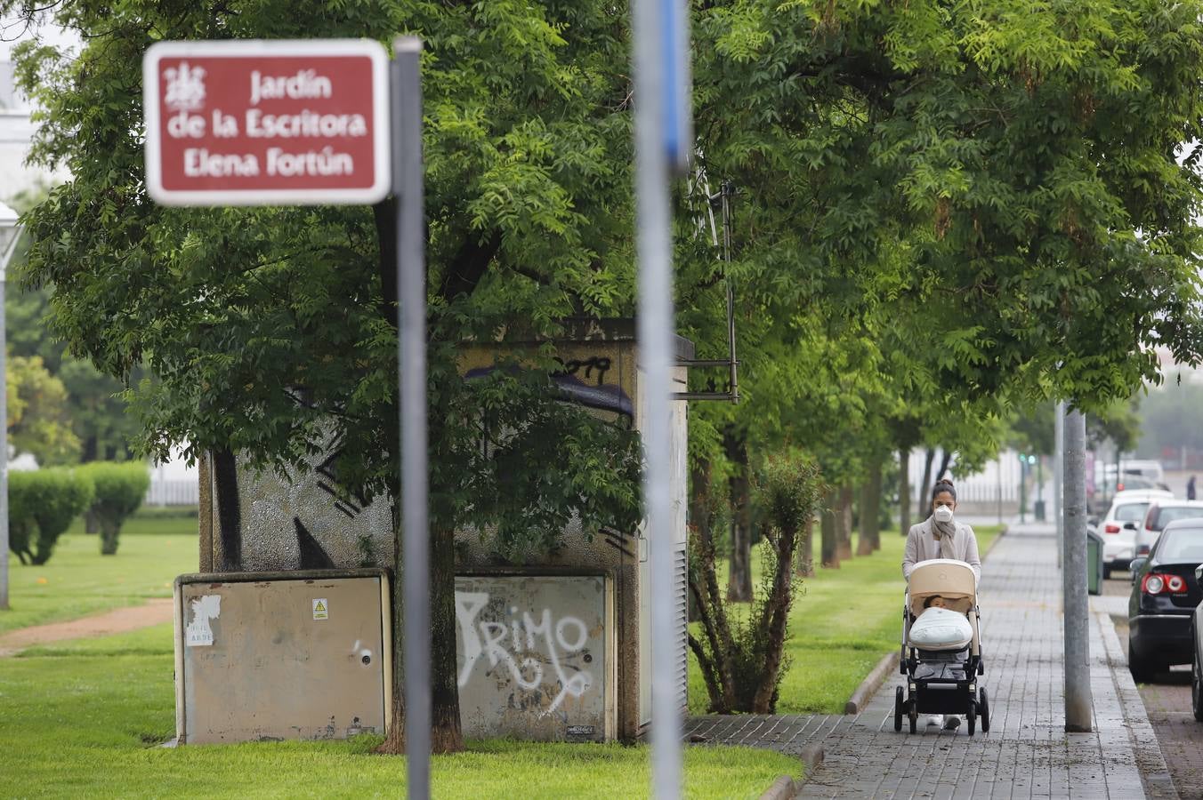 En imágenes, la primera salida de los niños a la calle en Córdoba (I)