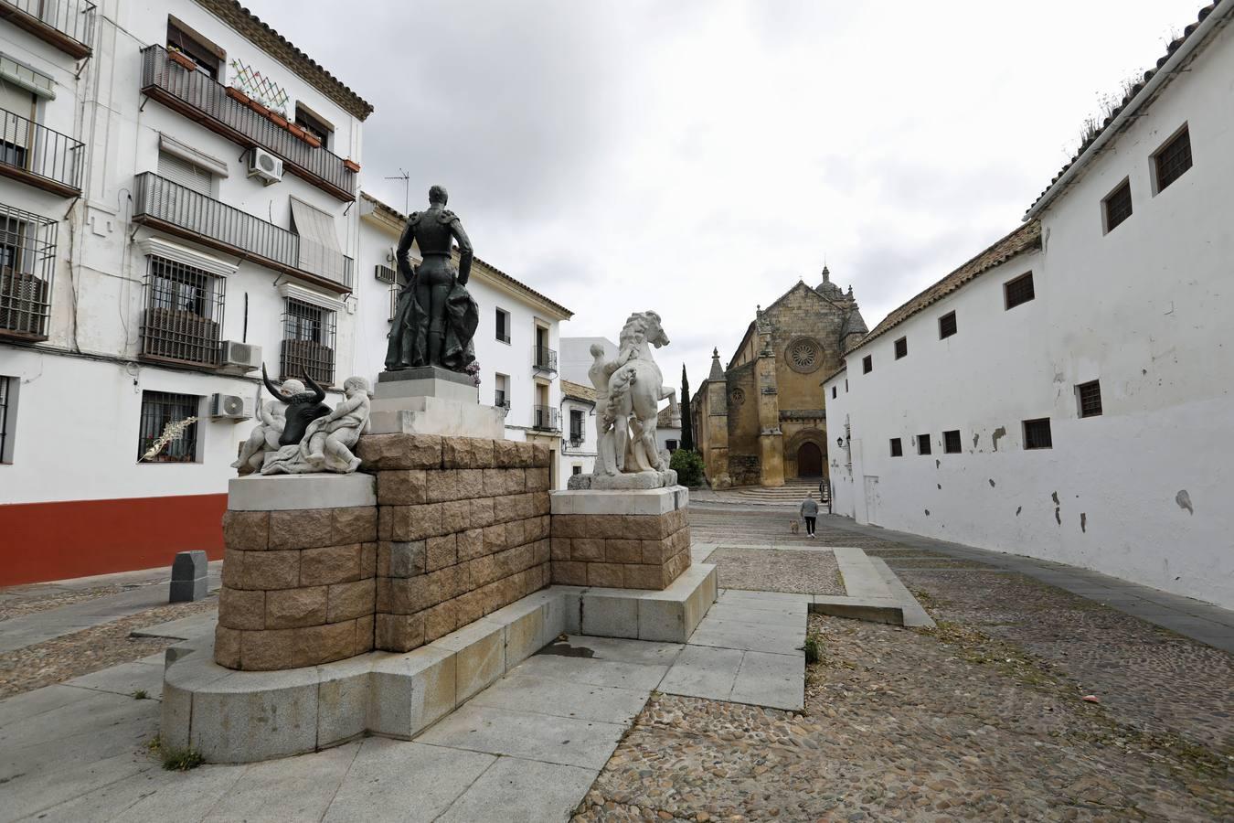 Las de Cruces de Córdoba huérfanas en el Mayo festivo, en imágenes