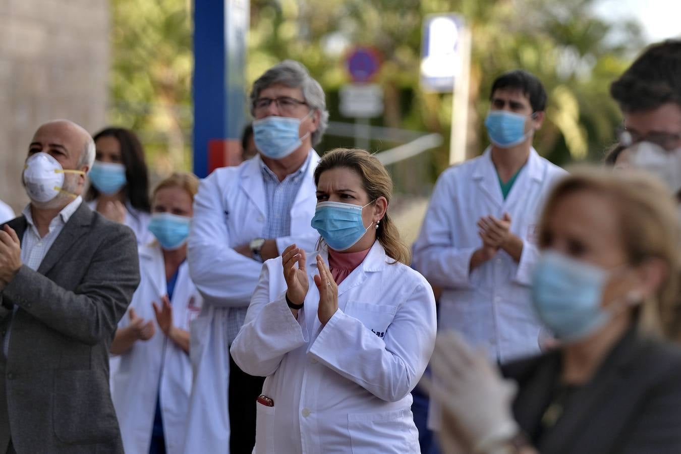 Sentido homenaje al médico fallecido en el Hospital Vithas Sevilla por coronavirus