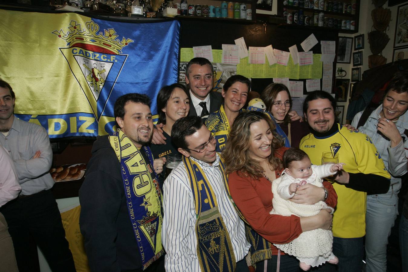 Fotos: Las imágenes cadistas de Michael Robinson, el aficionado más mediático del Cádiz CF