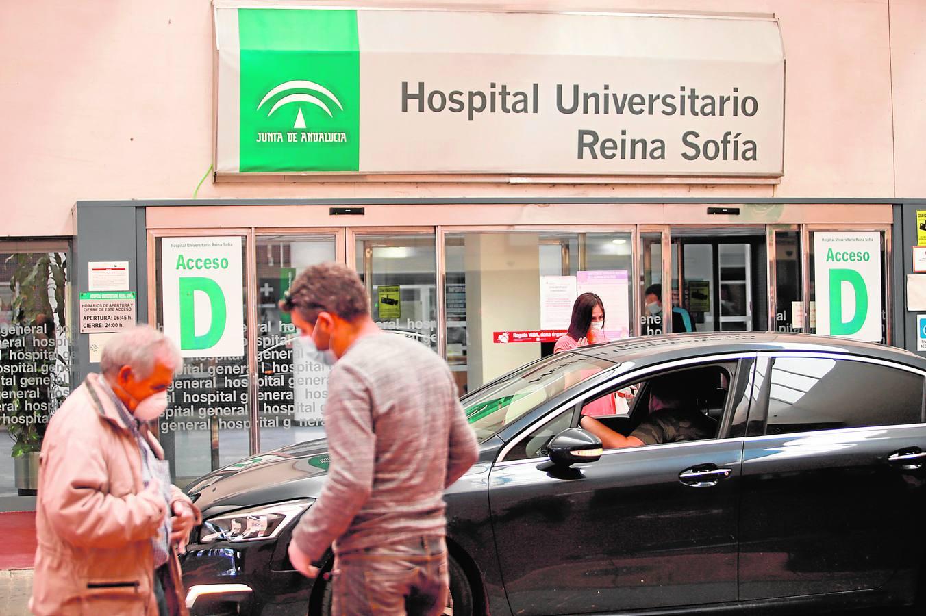 La tensa calma del Hospital Reina Sofía de Córdoba
