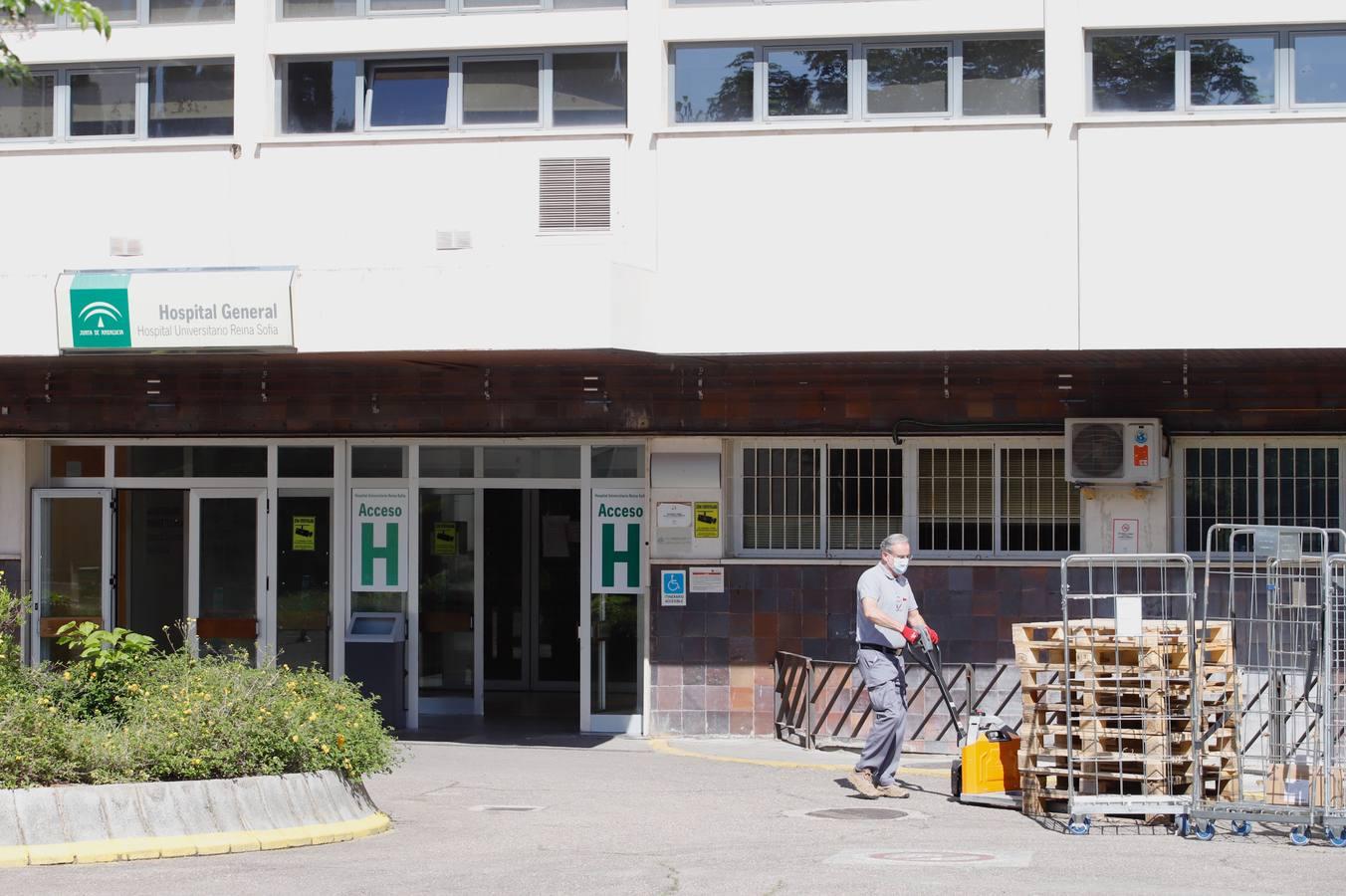 La tensa calma del Hospital Reina Sofía de Córdoba