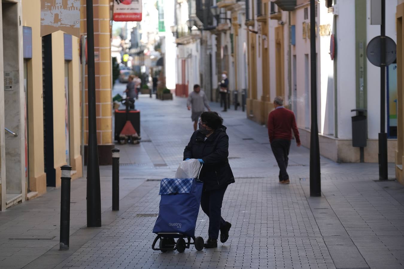 FOTOS: Cádiz, el 29 de abril, aún en confinamiento por el Covid-19