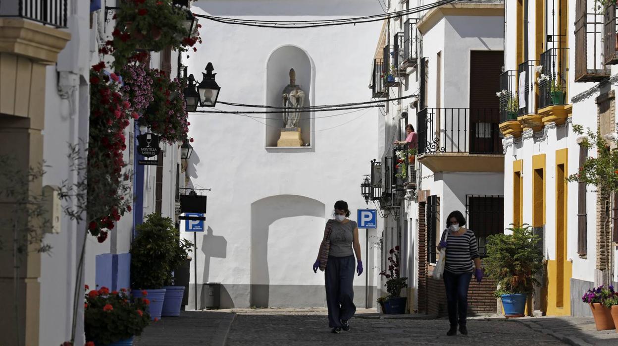 La quietud del Alcázar Viejo de Córdoba, en imágenes