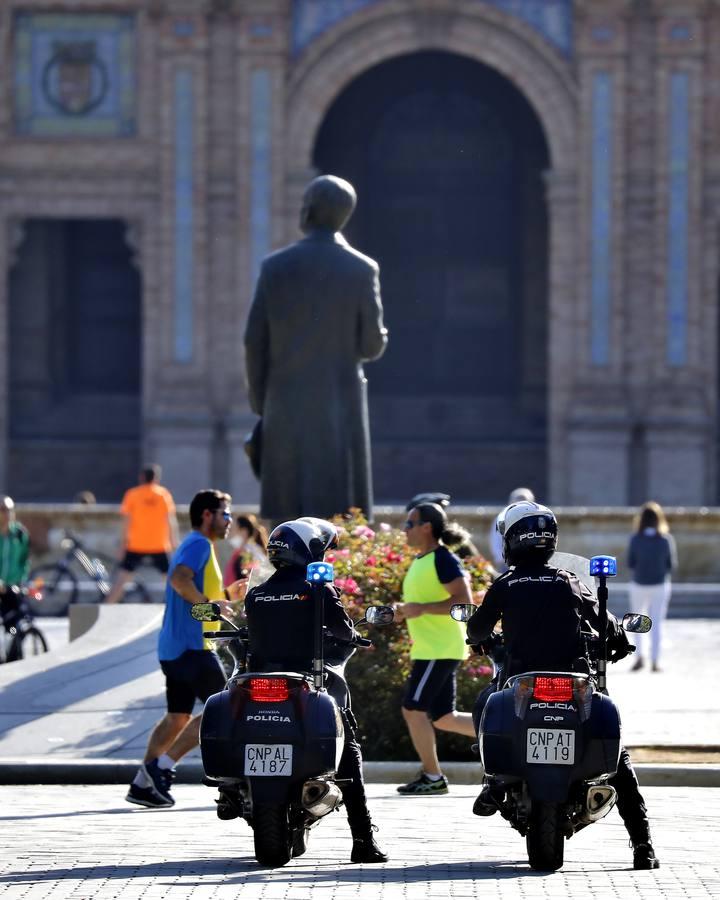 Desescalada Sevilla: Miles de sevillanos toman las calles para hacer deporte