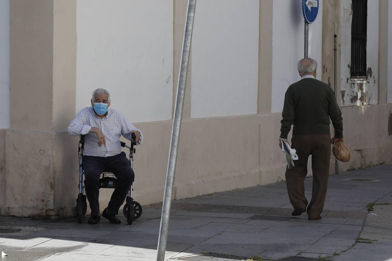 La primera salida de los mayores en Córdoba, en imágenes