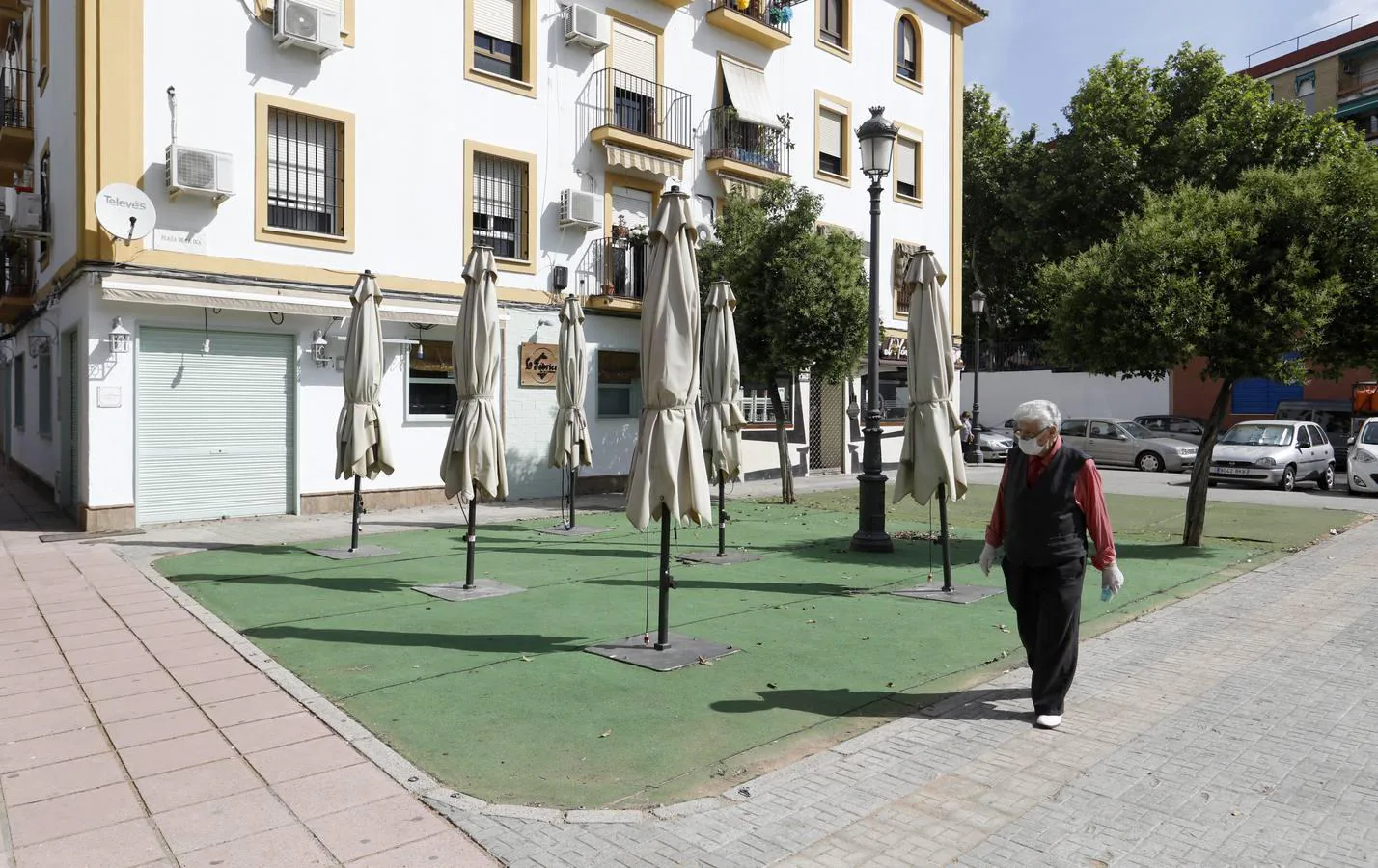 El segundo día de desescalada comercial en Córdoba, en imágenes