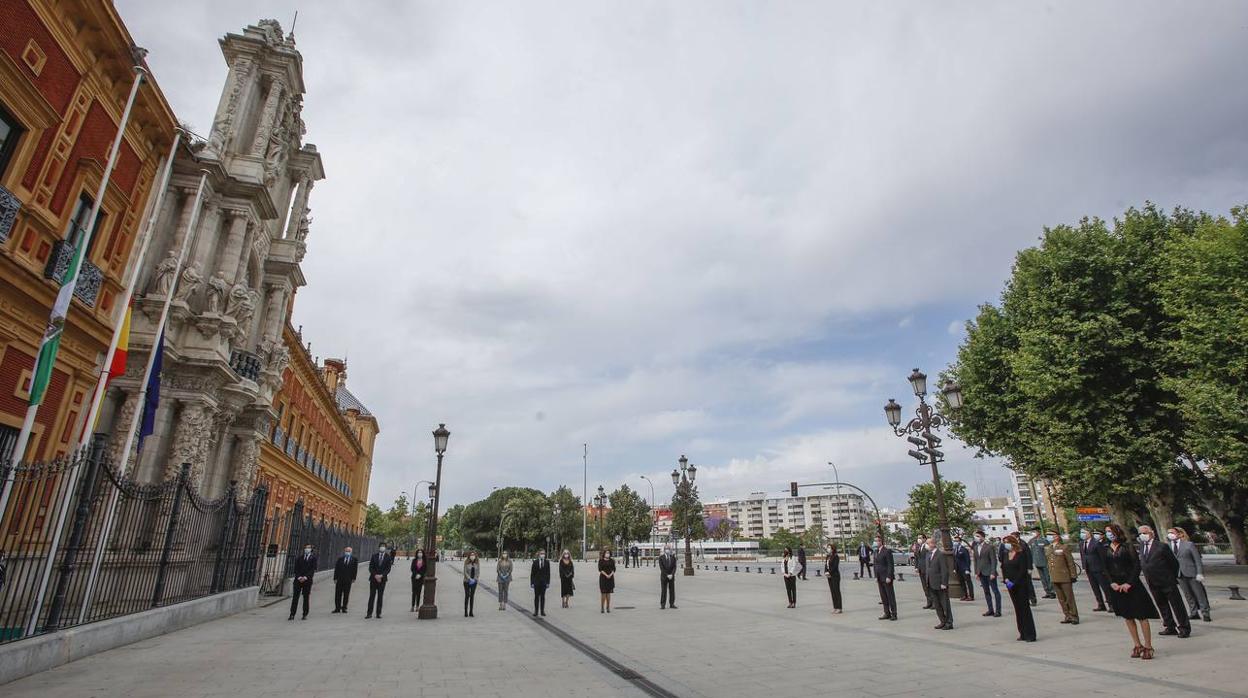 Andalucía, ya de luto oficial por las víctimas del coronavirus