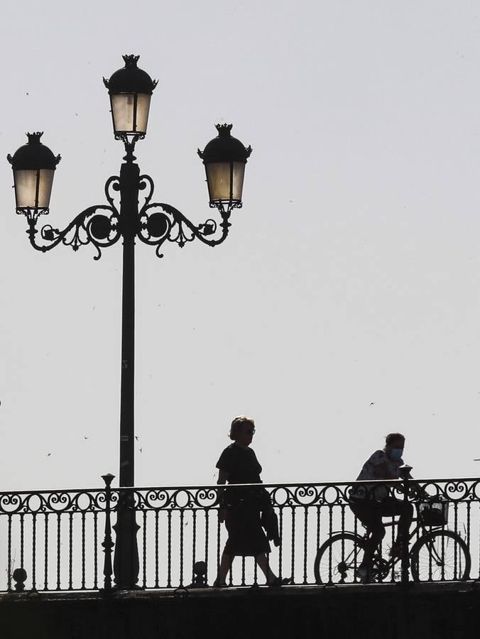 Tramos de algunas grandes vías de Sevilla se peatonalizarán durante los fines de semana