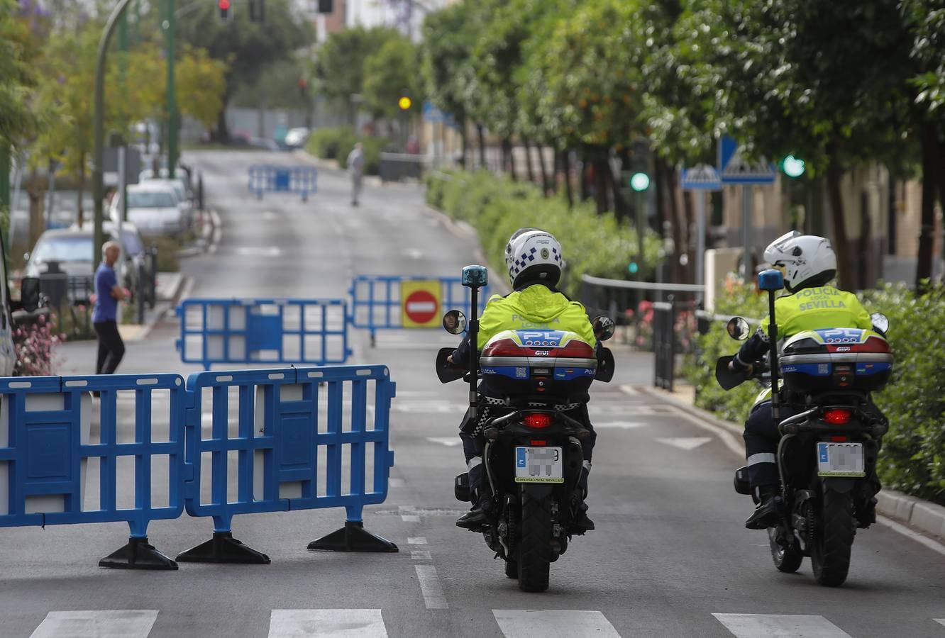 «Buen funcionamiento» del primer día de peatonalización de grandes vías en Sevilla