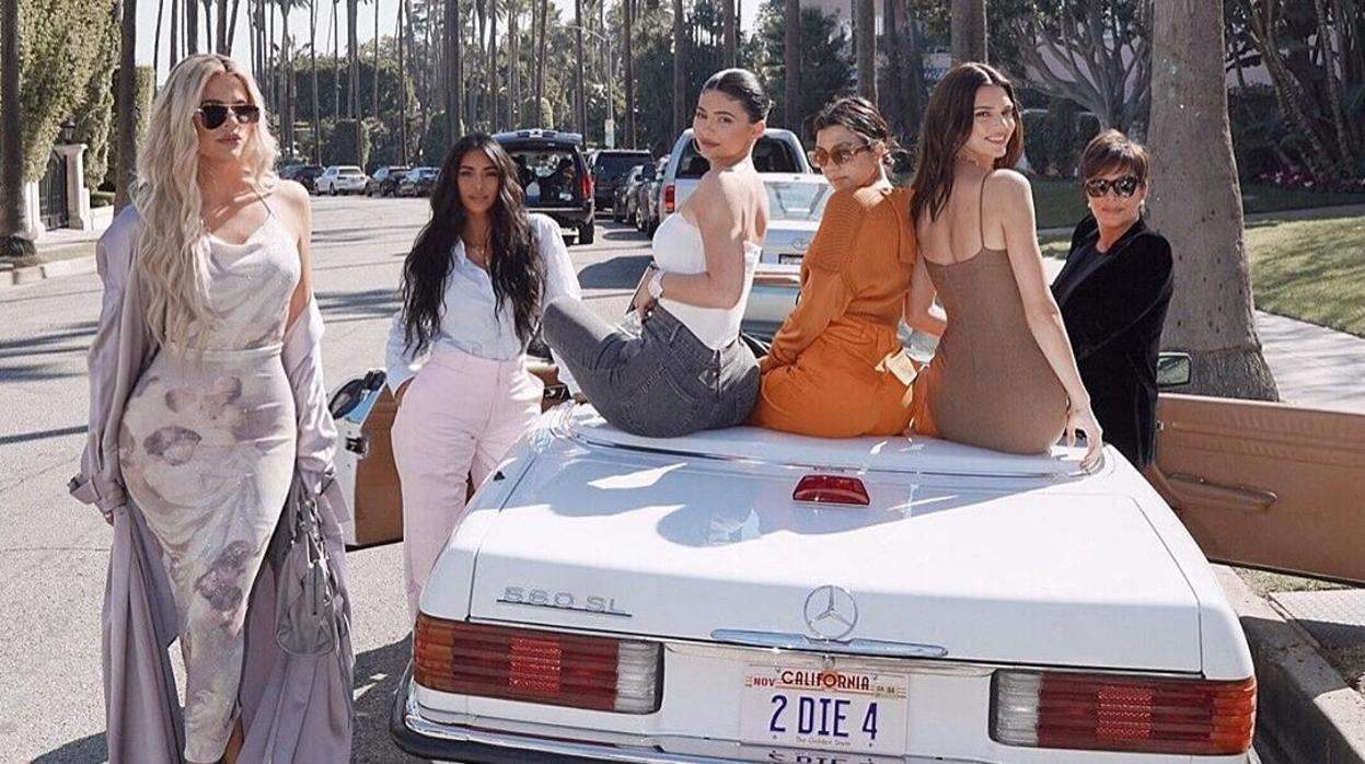 Se subasta la mansión en la que se rodó el reality del clan Kardashian