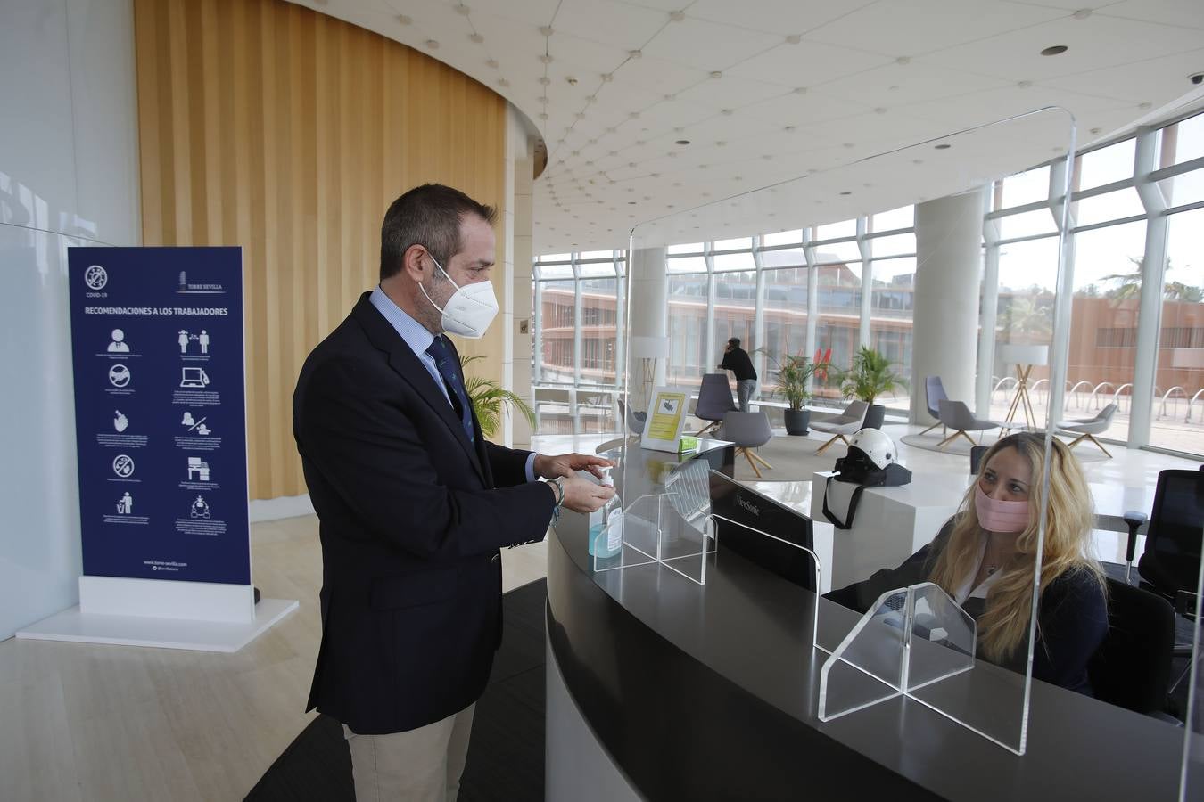 En imágenes, las medidas de seguridad tomadas en Torre Sevilla contra el coronavirus