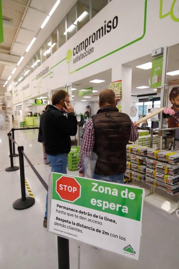Así se prepara Leroy Merlín en Córdoba para reabrir, en imágenes