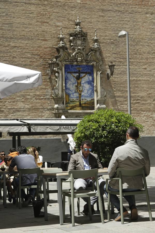 En imágenes, ambiente en el Centro durante la primera fase de la desescalada